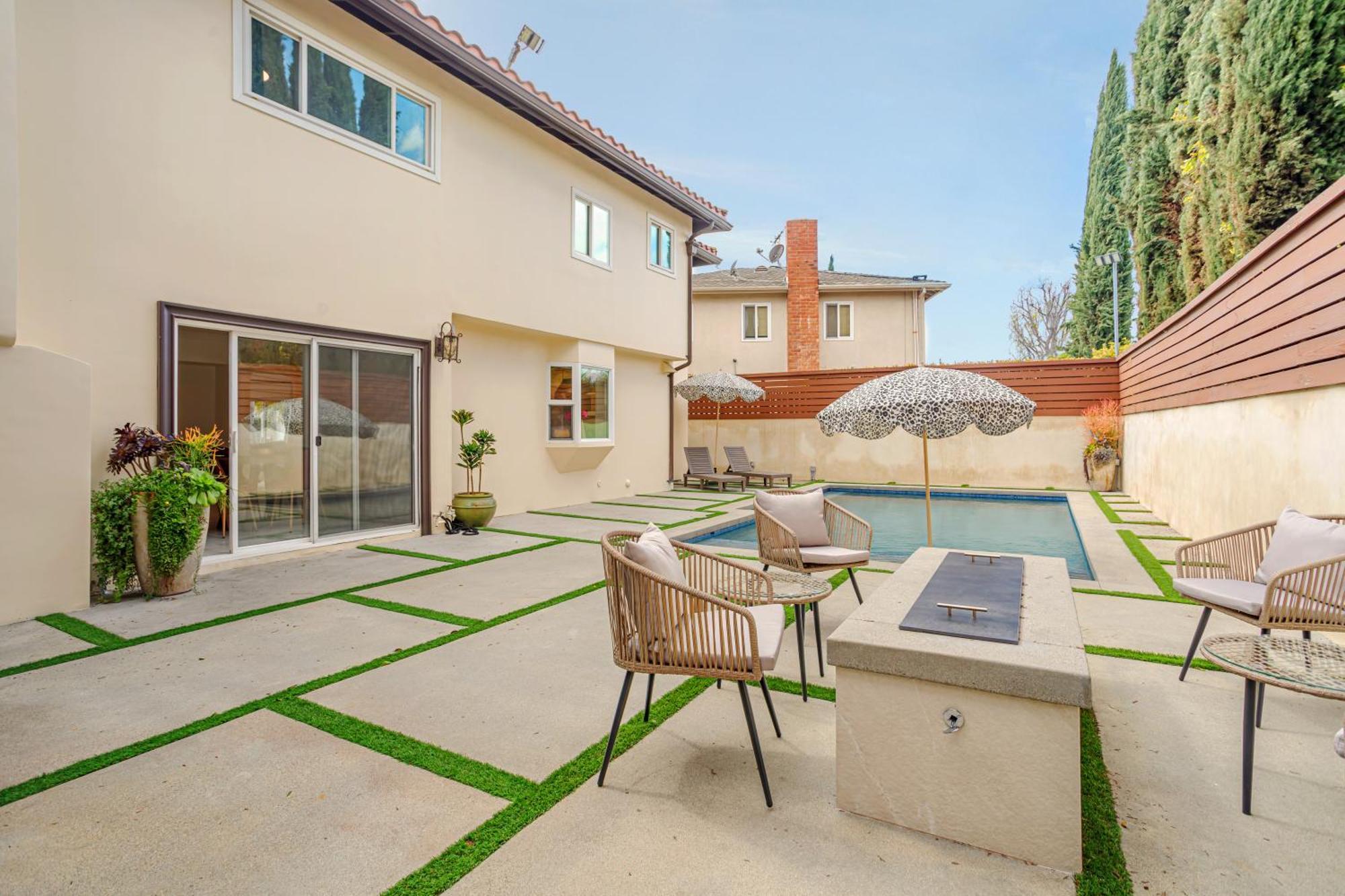Hébergement de vacances Beautiful 5 Bedroom 8 Bed Sleeps Up To 16 With Pool Near Universal *